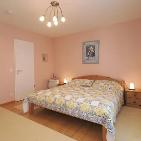 Kaiservillen - Mit 1 Schlafzimmer Und Balkon D115